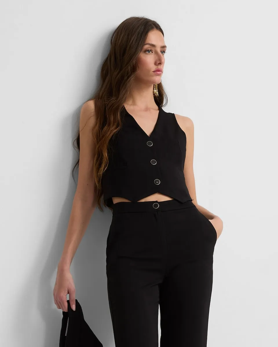 Классический женский жакет на пуговицах Silbon, черный
Классический женский жакет на пуговицах Silbon, черный