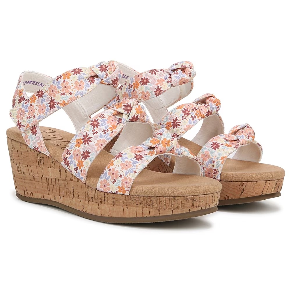 Детская летняя обувь на танкетке Blowfish Malibu для маленьких и больших детей, white floral multi
Детская летняя обувь на танкетке Blowfish Malibu для маленьких и больших детей, white floral multi