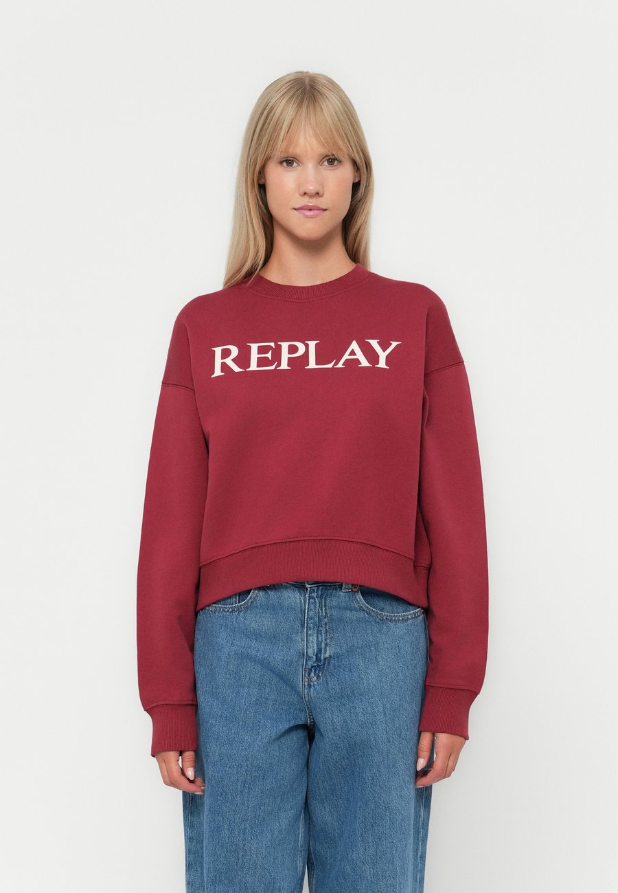 Толстовка Replay Sweatshirt, Wine Red/Bordeaux
Толстовка Replay Sweatshirt, Wine Red/Bordeaux