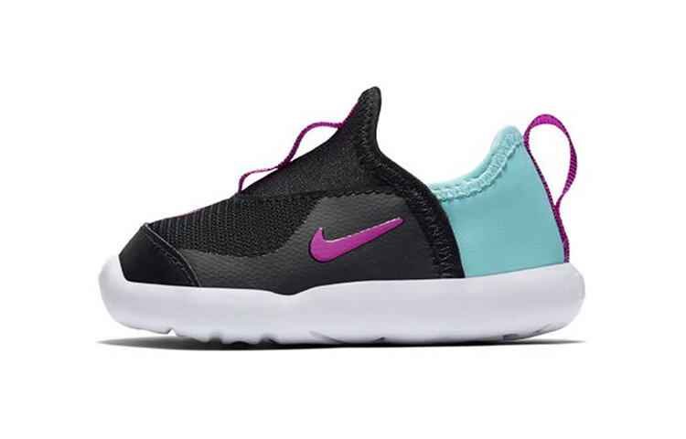 Кроссовки Lil" Swoosh Toddler Shoes TD Low-top черного/фиолетового/синего цвета Nike 
Кроссовки Lil" Swoosh Toddler Shoes TD Low-top черного/фиолетового/синего цвета Nike