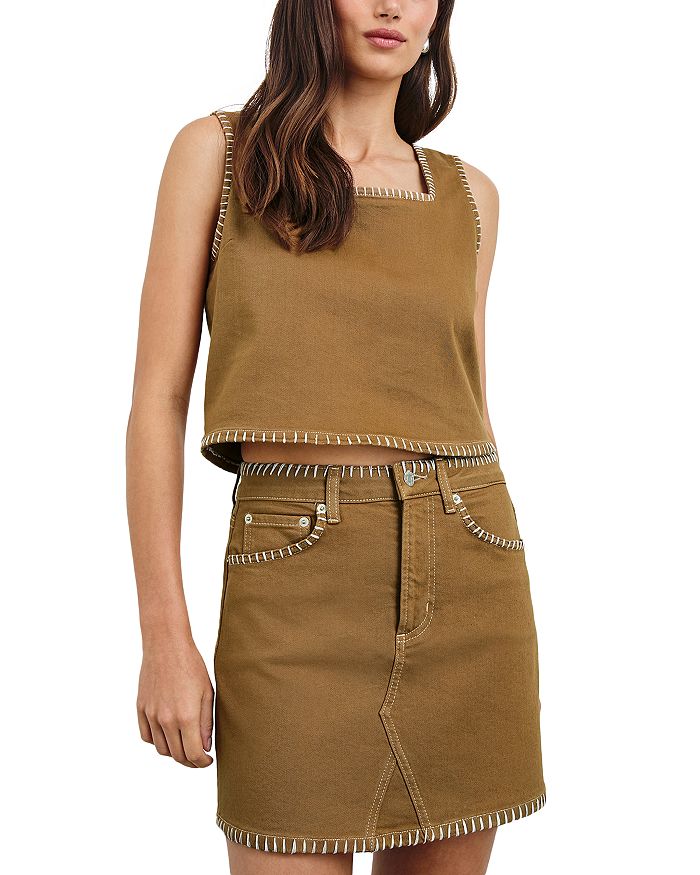 Топ с квадратным вырезом и контрастной строчкой Carbon Rails, коричневый
Топ с квадратным вырезом и контрастной строчкой Carbon Rails, коричневый