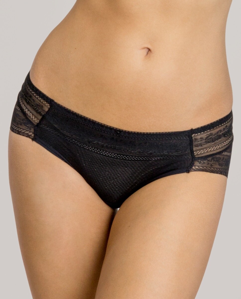 В упаковке два трусика с кружевом и без следов Gisela, черный
В упаковке два трусика с кружевом и без следов Gisela, черный