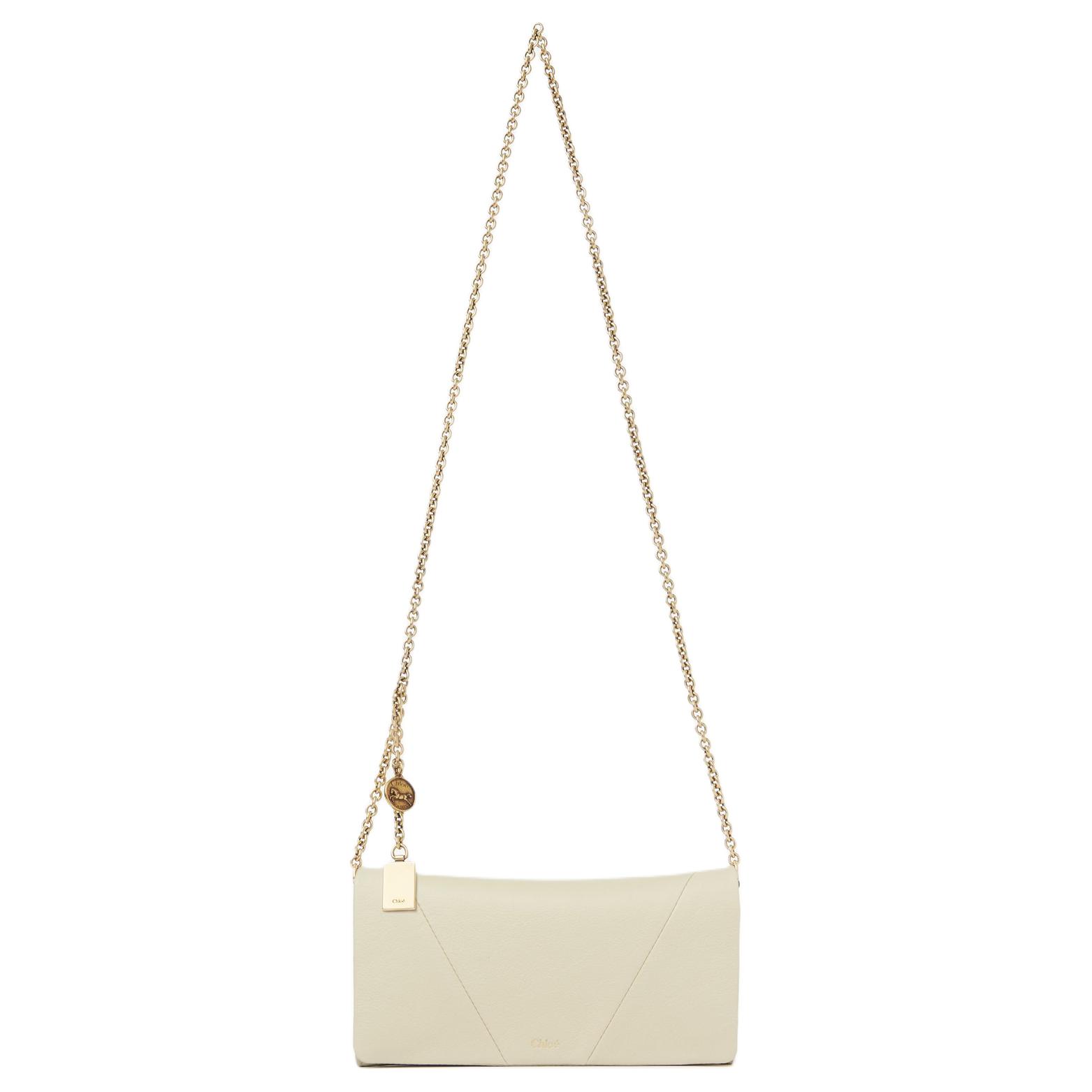 Chloé Сумка через плечо из буйволовой кожи с тиснением
Chloé Сумка через плечо из буйволовой кожи с тиснением