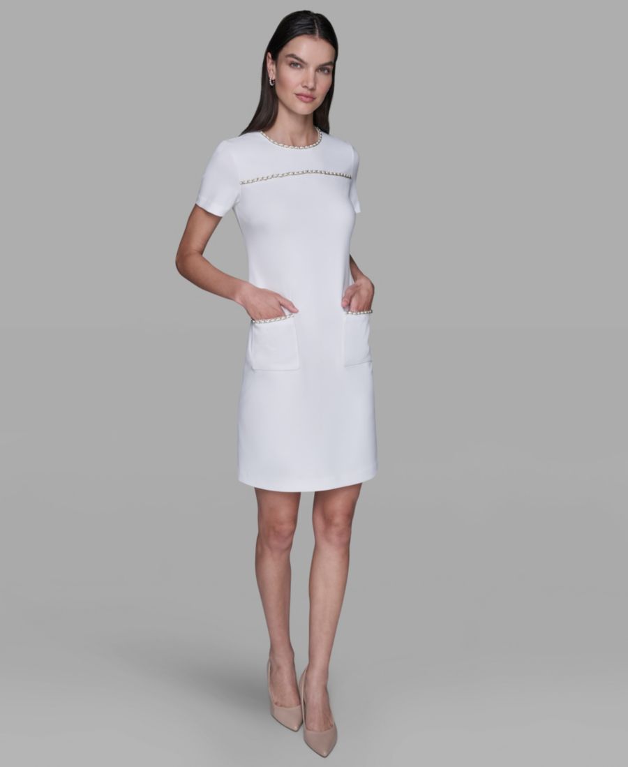 Женское платье-футляр с круглым вырезом и цепочкой KARL LAGERFELD PARIS, Soft White
Женское платье-футляр с круглым вырезом и цепочкой KARL LAGERFELD PARIS, Soft White