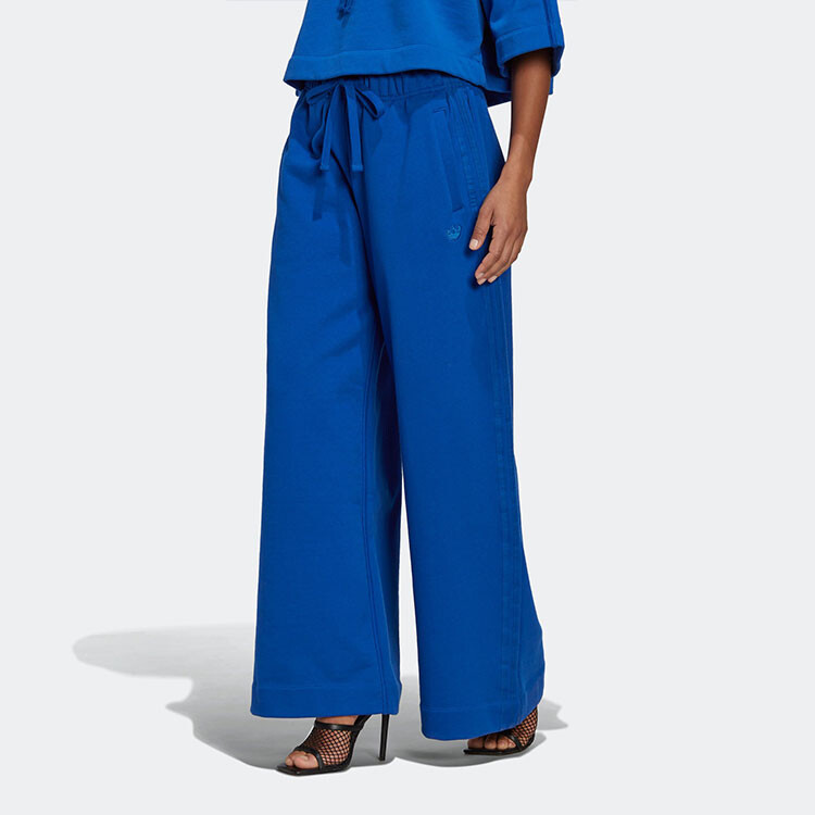 Трикотажные спортивные штаны женские синие Adidas Originals
Трикотажные спортивные штаны женские синие Adidas Originals