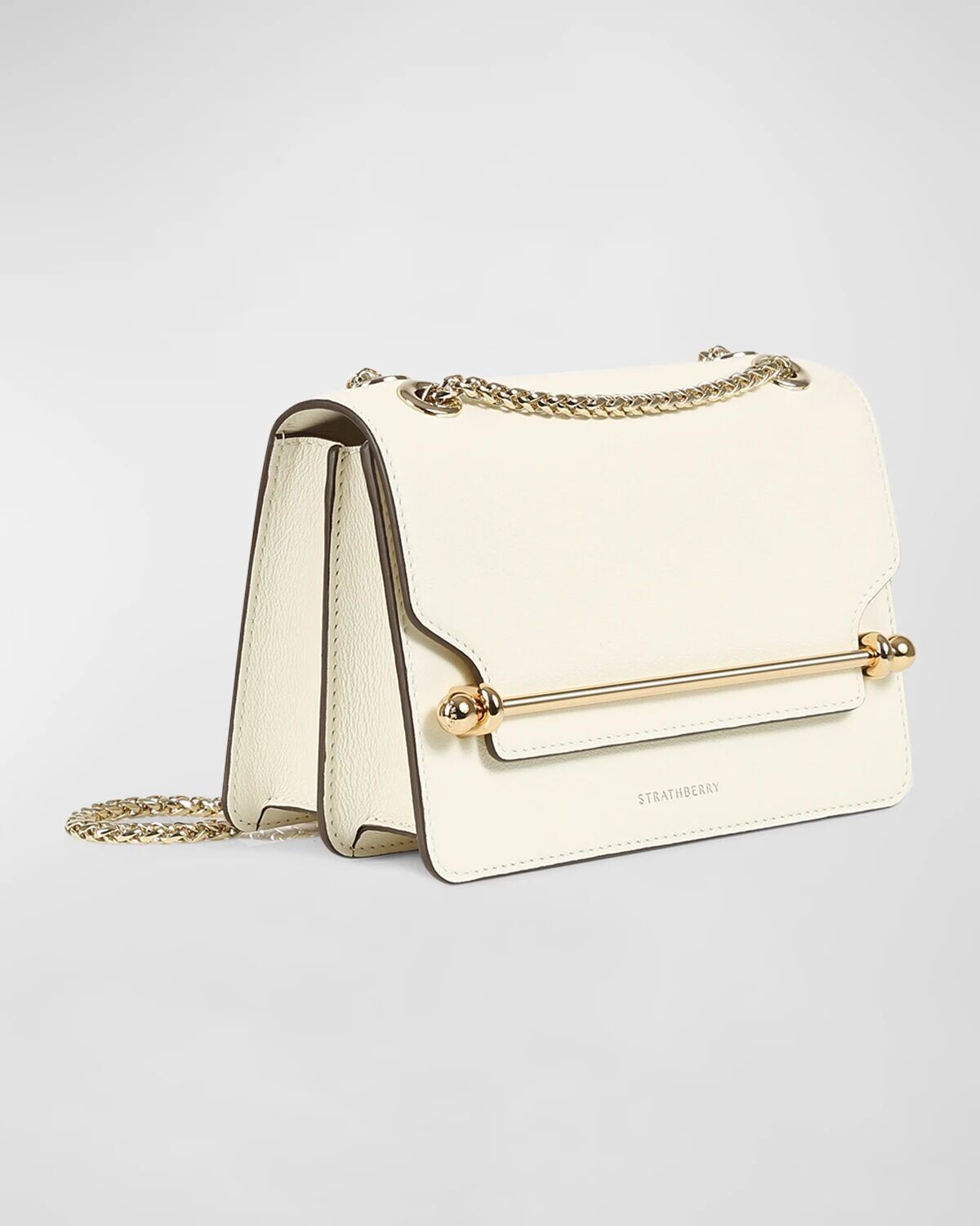 Миниатюрная сумка через плечо East West с цепочкой STRATHBERRY, цвет Vanilla
Миниатюрная сумка через плечо East West с цепочкой STRATHBERRY, цвет Vanilla
