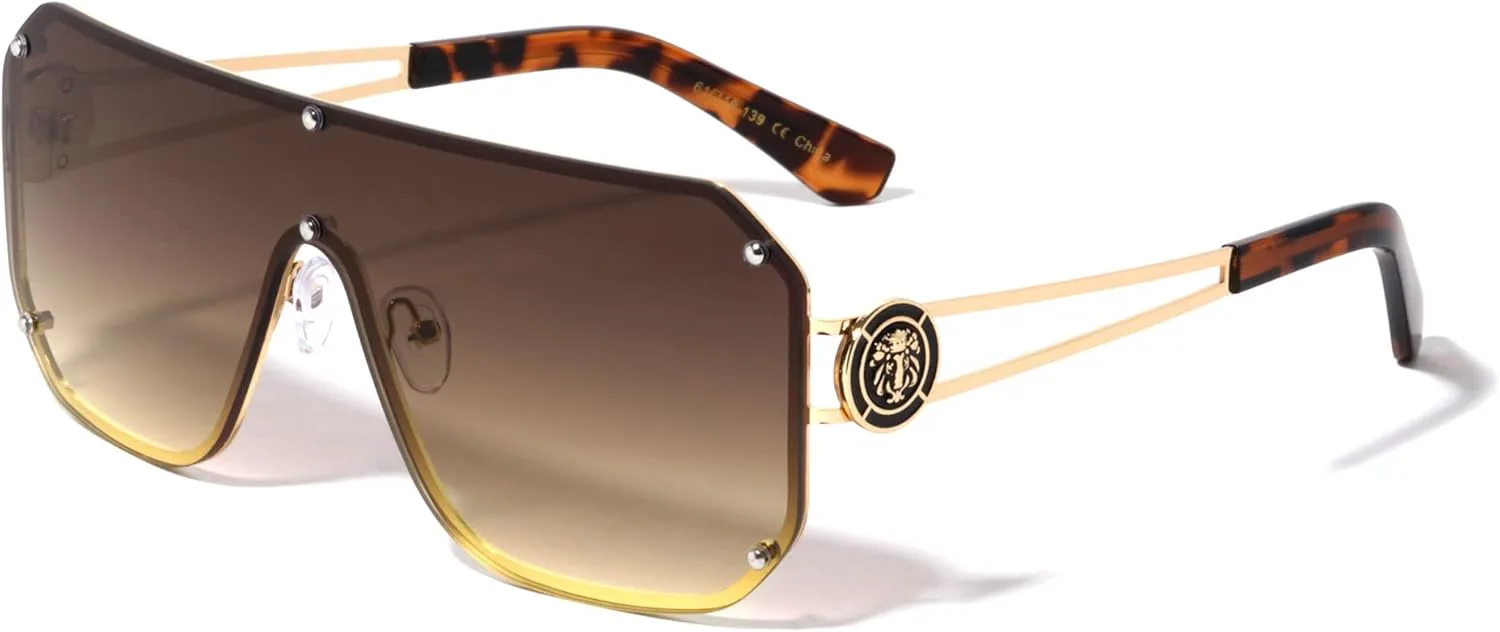 Kleo Regent - Солнцезащитные очки в стиле хип-хоп с плоской оправой, украшенные заклепками, с медальоном в виде головы льва и боковыми панелями, Brown Demi
Kleo Regent - Солнцезащитные очки в стиле хип-хоп с плоской оправой, украшенные заклепками, с медальоном в виде головы льва и боковыми панелями, Brown Demi