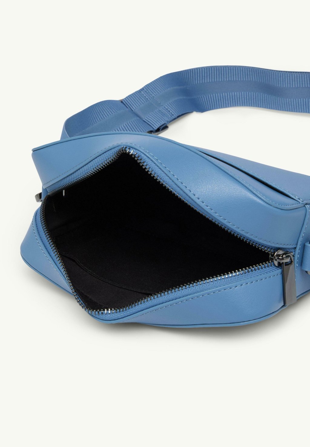 Сумка через плечо comma, синий
Сумка через плечо comma, синий