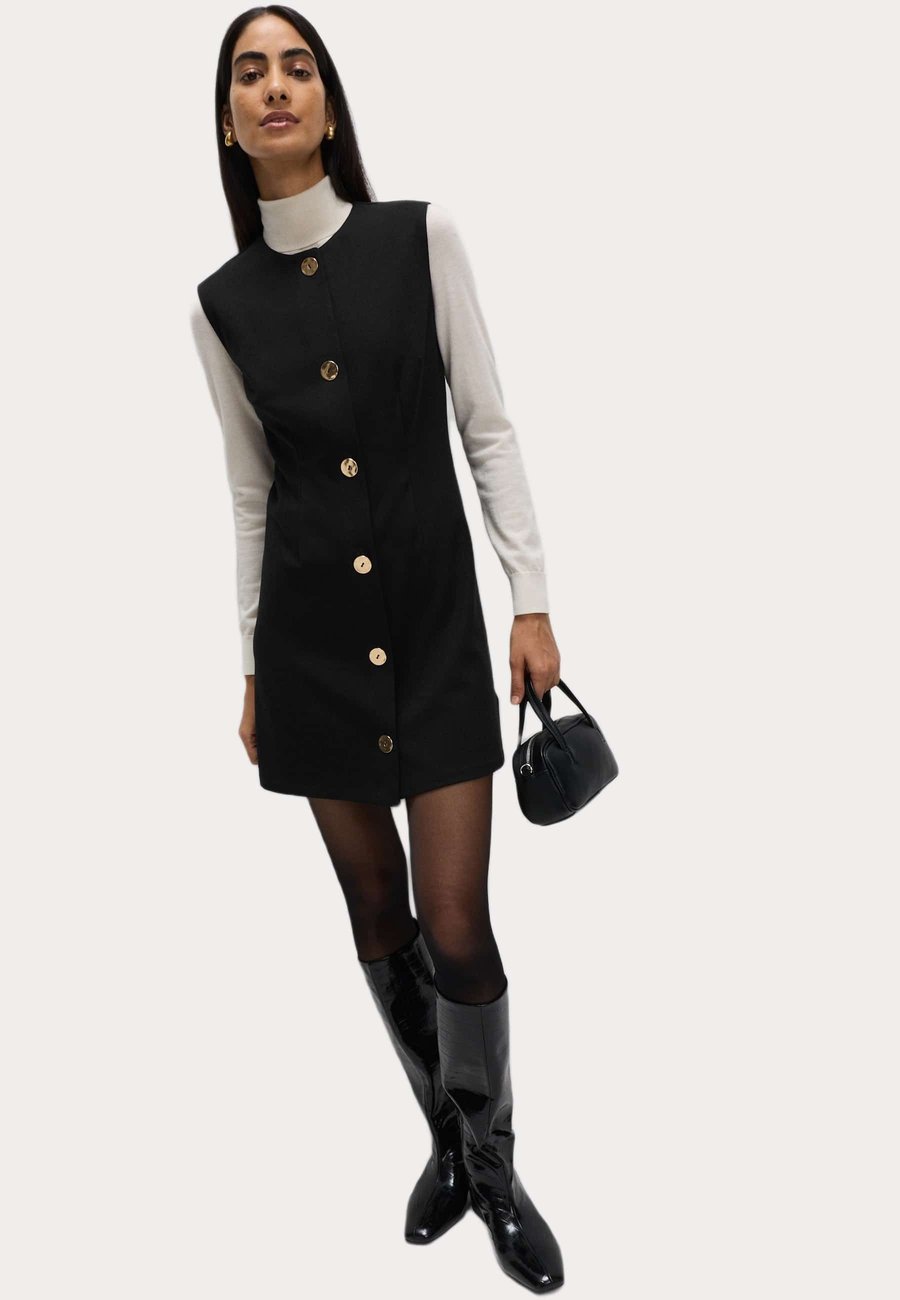 Платье Marks & Spencer MINI SHIFT, Black
Платье Marks & Spencer MINI SHIFT, Black