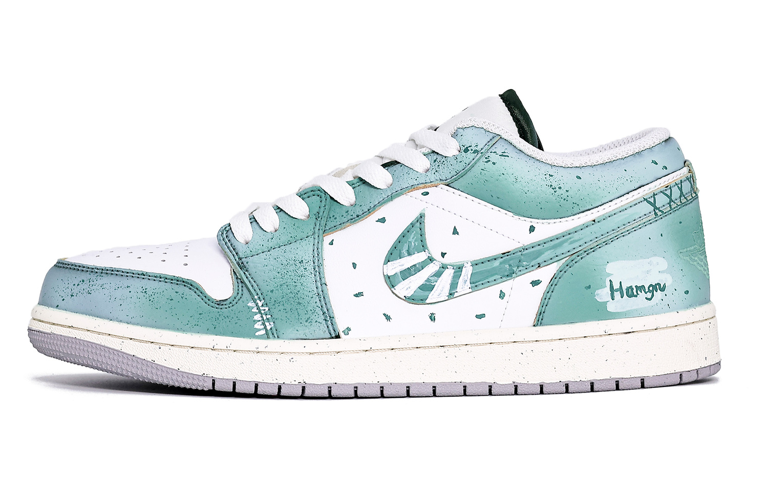 Кроссовки Air 1 устойчивые к истиранию дышащие низкие винтажные баскетбольные мужские White Green Jordan, белый зеленый
Кроссовки Air 1 устойчивые к истиранию дышащие низкие винтажные баскетбольные мужские White Green Jordan, белый зеленый