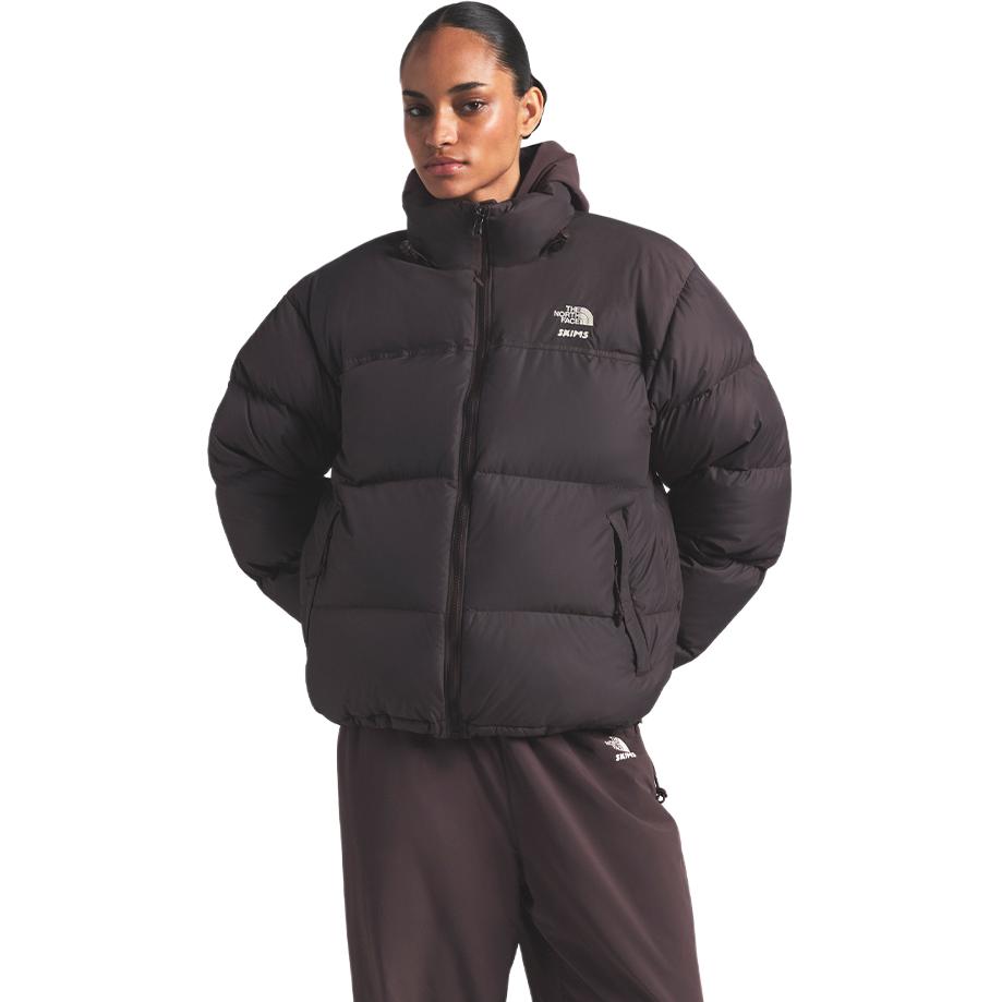 Коллекция SKIMS 1996 года, осень/зима 2025 Пуховые куртки и пальто, унисекс The North Face, t7x/ochre violet
Коллекция SKIMS 1996 года, осень/зима 2025 Пуховые куртки и пальто, унисекс The North Face, t7x/ochre violet