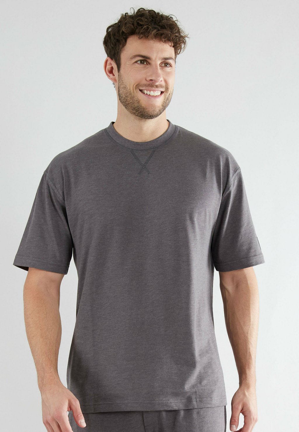 Футболка TOM TAILOR, цвет Graudunkel Melange
Футболка TOM TAILOR, цвет Graudunkel Melange