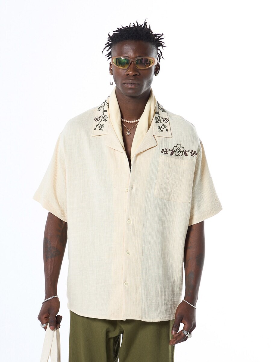 Повседневная рубашка VAMOS CLO Comfort fit Button Up Shirt, белый 
Повседневная рубашка VAMOS CLO Comfort fit Button Up Shirt, белый