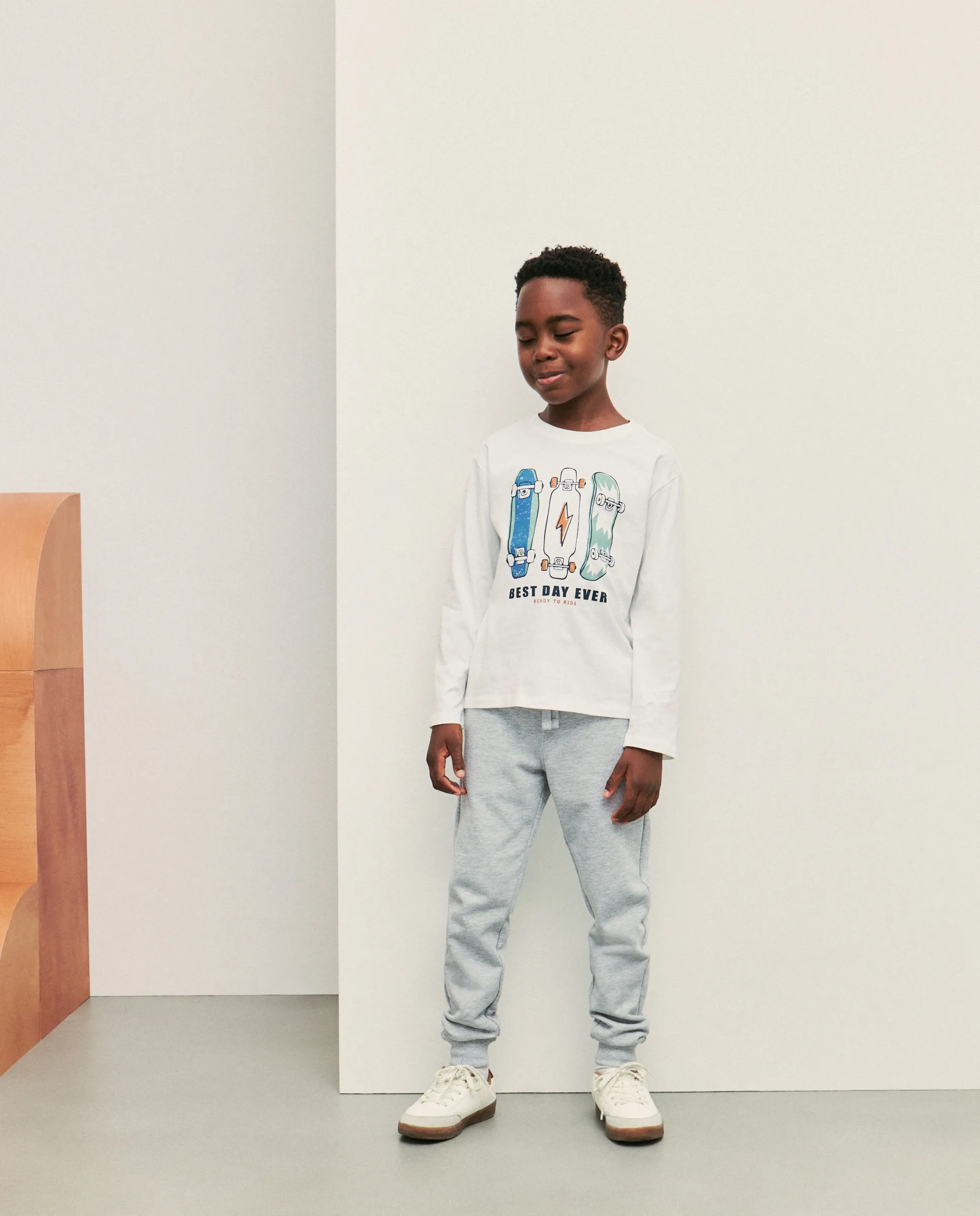 Детская футболка с длинным рукавом с базовым принтом Kids El Corte Inglés, белый
Детская футболка с длинным рукавом с базовым принтом Kids El Corte Inglés, белый