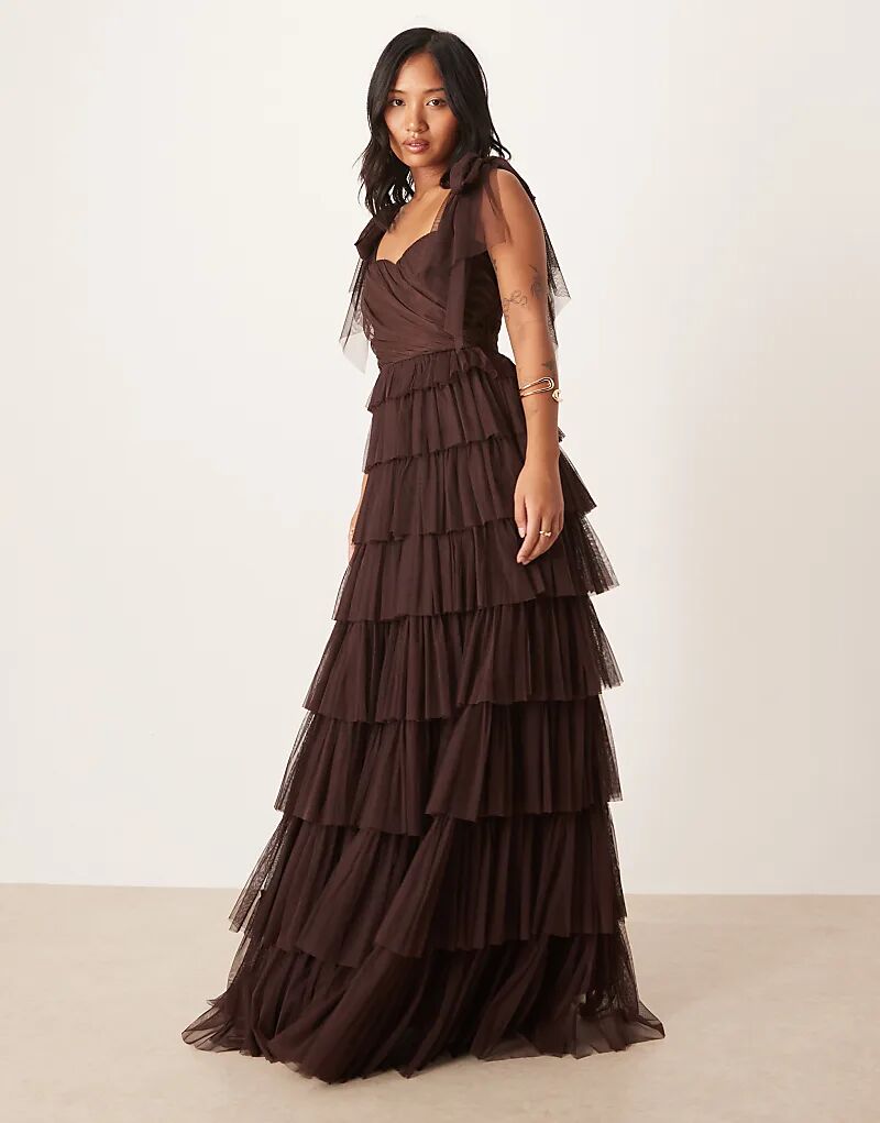 Платье макси из тюля с кружевом и бисером, многоярусное, с бантом на плече, шоколадно-сливового цвета
Платье макси из тюля с кружевом и бисером, многоярусное, с бантом на плече, шоколадно-сливового цвета