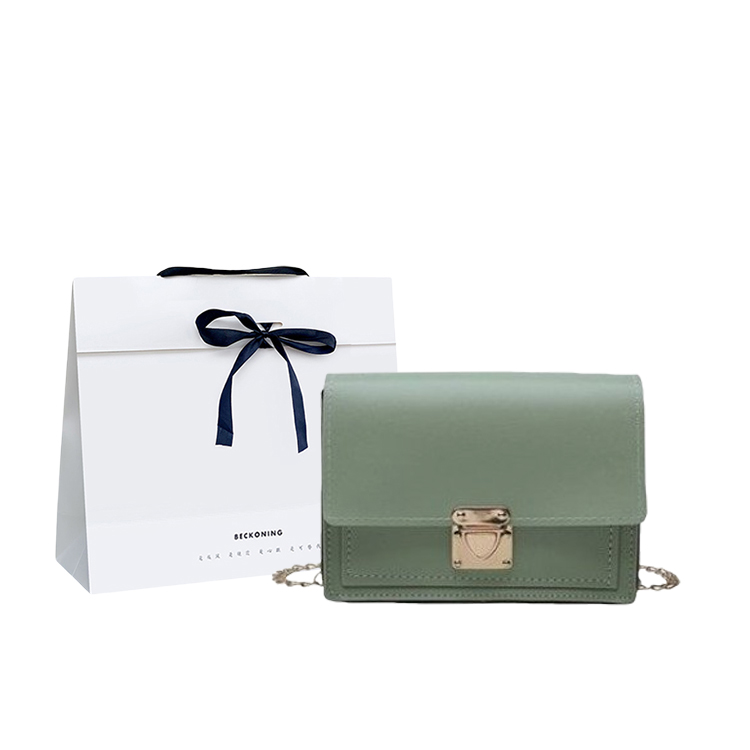 Маленькая квадратная сумка PU через плечо Повседневная женская черная шопер/Белая шопер/Зеленая шопер Yakuss, Белый+Шопер
Маленькая квадратная сумка PU через плечо Повседневная женская черная шопер/Белая шопер/Зеленая шопер Yakuss, Белый+Шопер