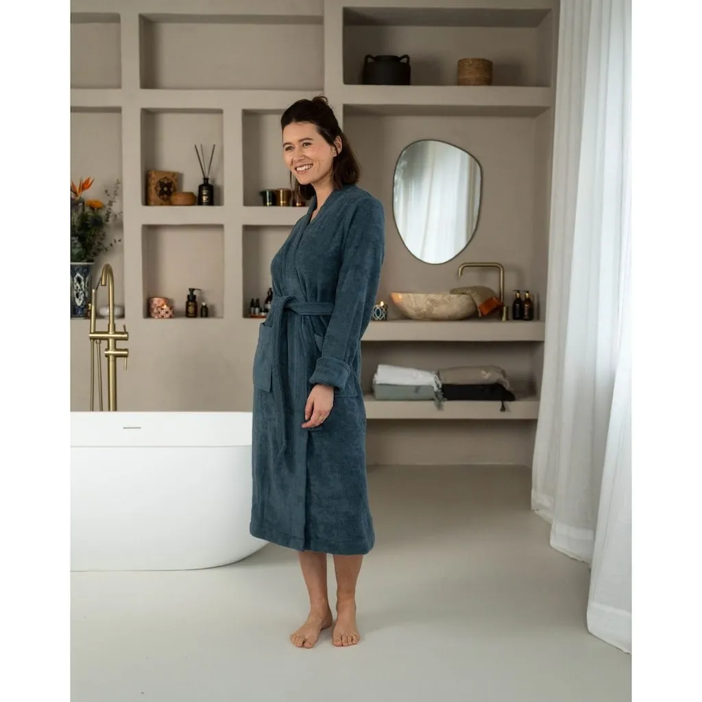 Унисекс-банный халат Fusai с регулируемой длиной рукавов и элегантными манжетами Kayori, Denim
Унисекс-банный халат Fusai с регулируемой длиной рукавов и элегантными манжетами Kayori, Denim