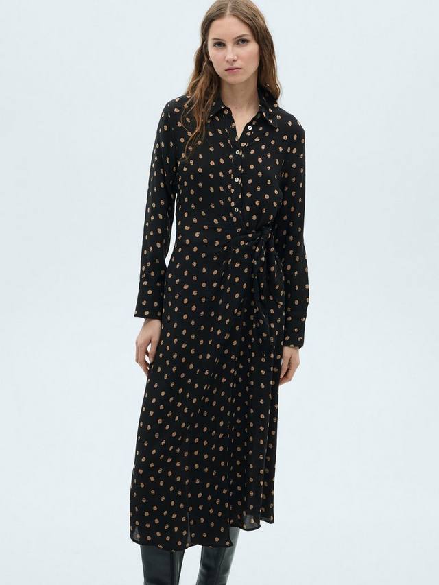 Модное платье-рубашка в горошек Mango, черный
Модное платье-рубашка в горошек Mango, черный