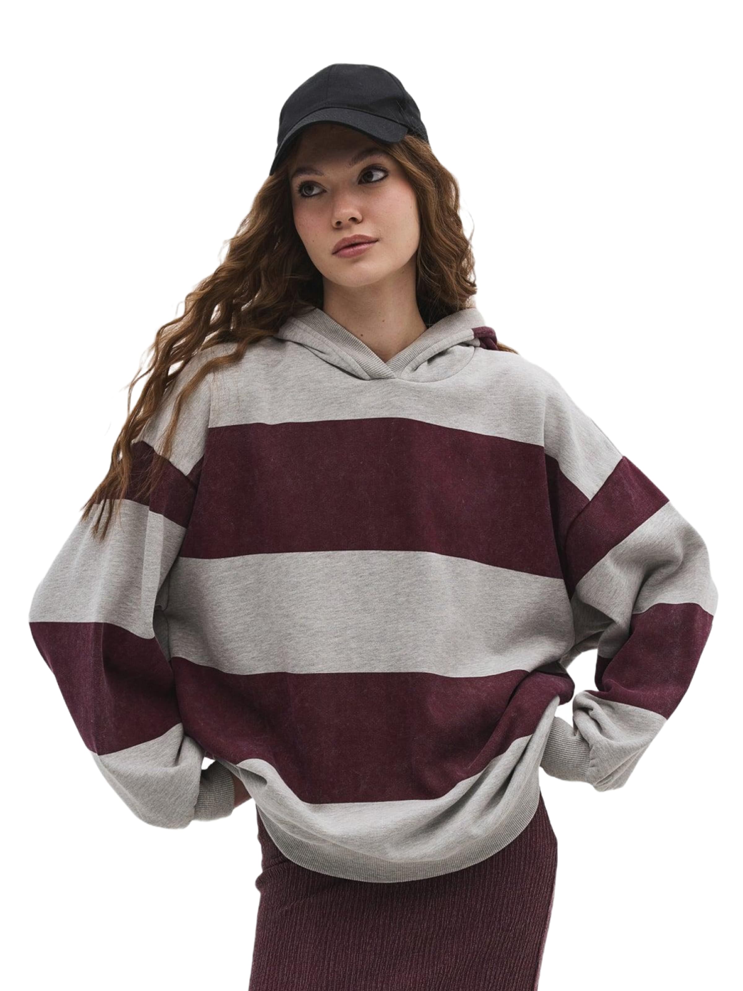 No Matter What Толстовка в сером и винно-красном цвете
No Matter What Толстовка в сером и винно-красном цвете