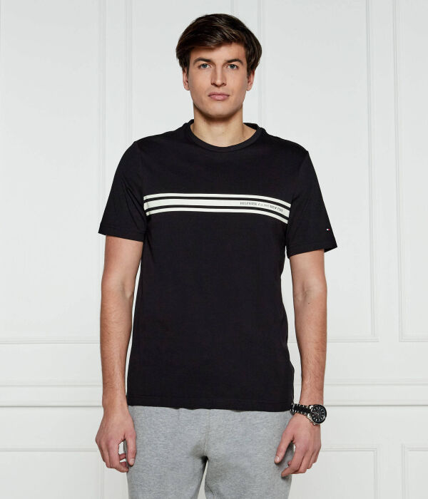Футболка Tommy Hilfiger Regular Fit, черный
Футболка Tommy Hilfiger Regular Fit, черный
