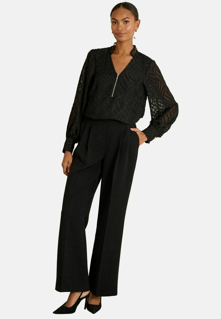 Блуза Love & Roses Blouse, Black Burnout/Black
Блуза Love & Roses Blouse, Black Burnout/Black