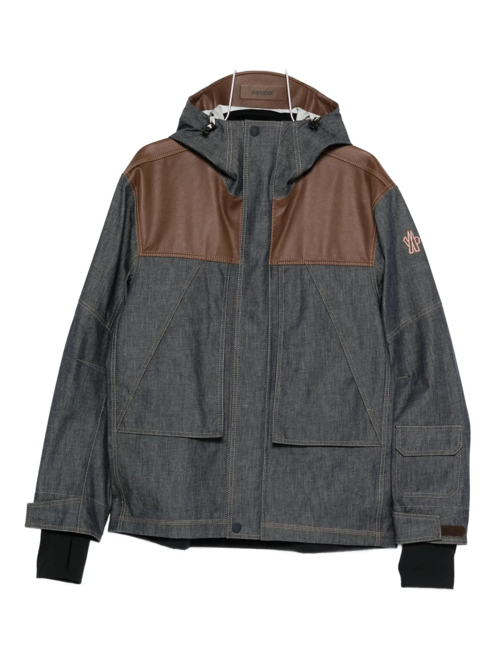 Куртка с капюшоном и вставками Moncler Grenoble, серый
Куртка с капюшоном и вставками Moncler Grenoble, серый