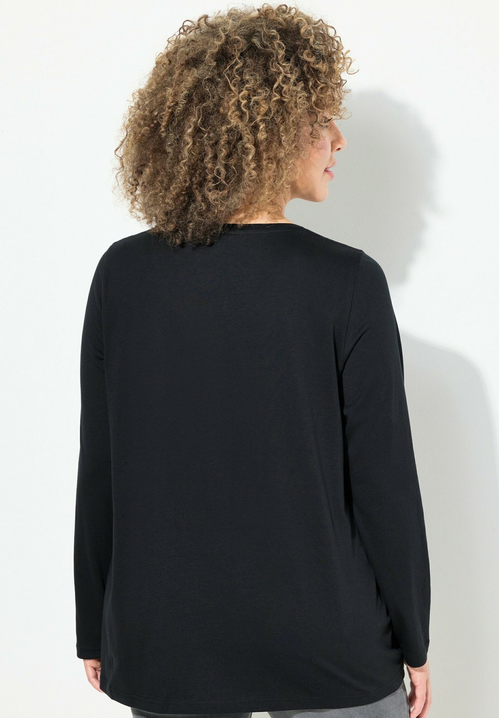 Топ с длинными рукавами Ulla Popken, черный
Топ с длинными рукавами Ulla Popken, черный