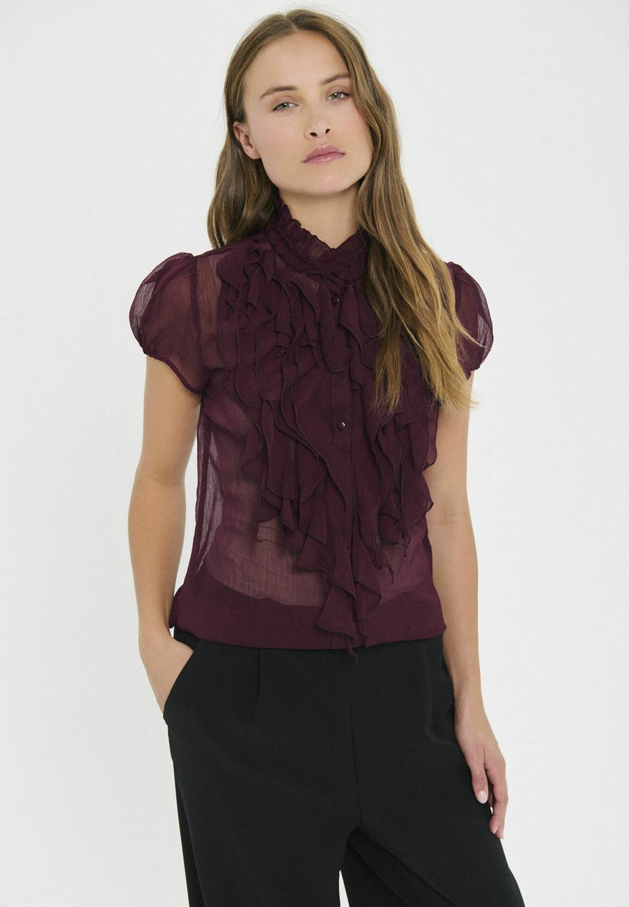 Блуза Saint Tropez LILJASZ CRINKLE SS SHIRT, Winetasting/Mottled Bordeaux
Блуза Saint Tropez LILJASZ CRINKLE SS SHIRT, Winetasting/Mottled Bordeaux