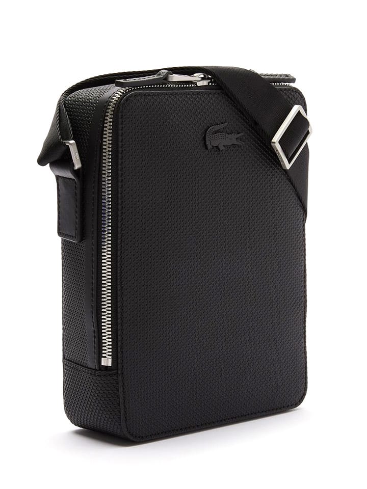 Lacoste Кожаная сумка через плечо черного цвета - (Ш)6 x (В)22 x (Г)7 см
Lacoste Кожаная сумка через плечо черного цвета - (Ш)6 x (В)22 x (Г)7 см