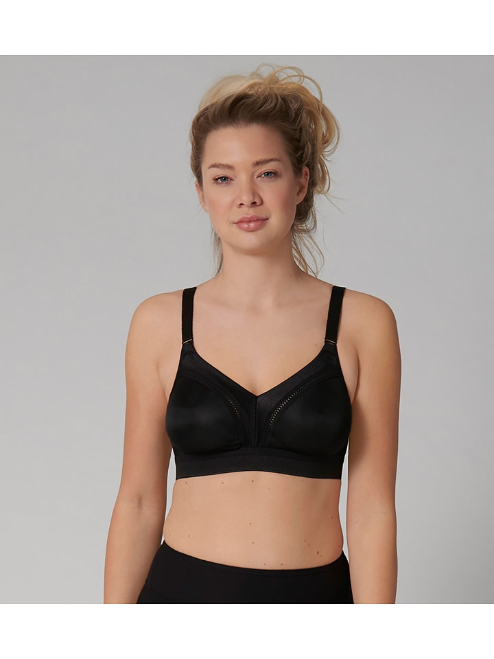 Triumph Спортивный бюстгальтер «Triaction Workout» черного цвета
Triumph Спортивный бюстгальтер «Triaction Workout» черного цвета