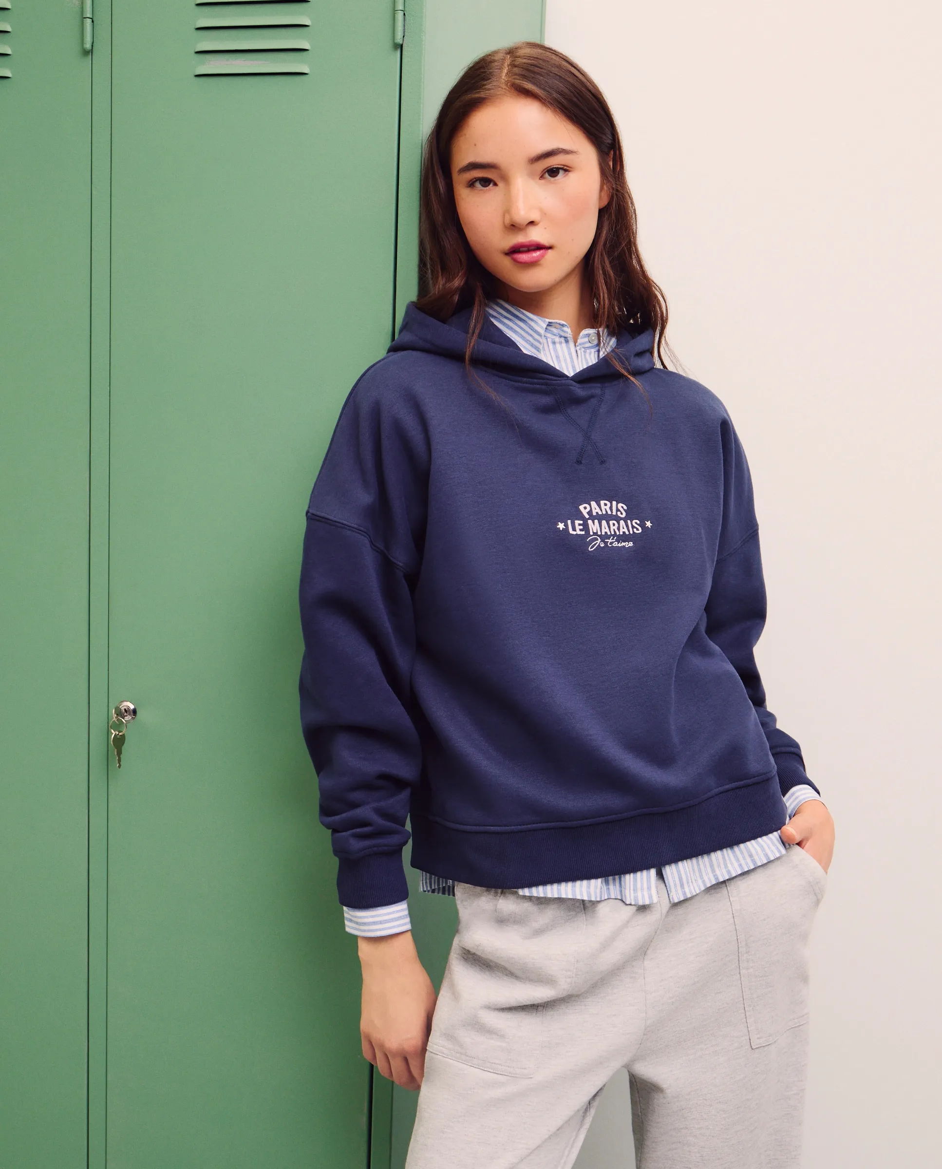 Толстовка с капюшоном, эффект потертости и вышивка спереди Green Coast, темно-синий
Толстовка с капюшоном, эффект потертости и вышивка спереди Green Coast, темно-синий