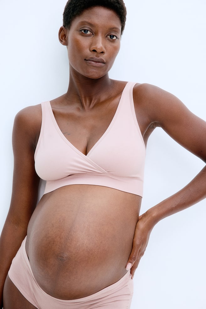 Набор из 2 бесшовных бюстгальтеров для кормления Mama H&M, мультиколор
Набор из 2 бесшовных бюстгальтеров для кормления Mama H&M, мультиколор