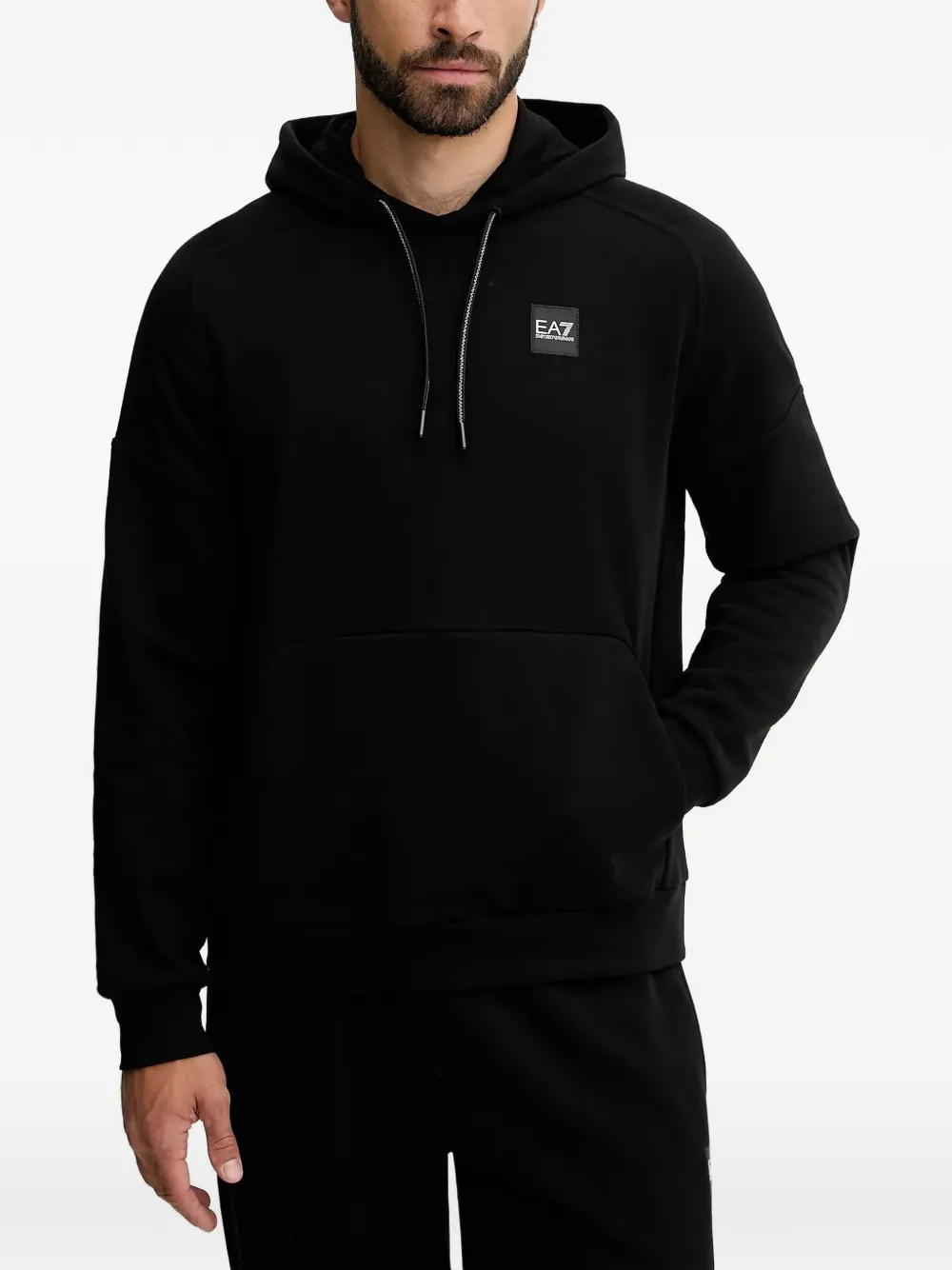 Спортивный костюм с нашивкой-логотипом и капюшоном Ea7 Emporio Armani, черный
Спортивный костюм с нашивкой-логотипом и капюшоном Ea7 Emporio Armani, черный