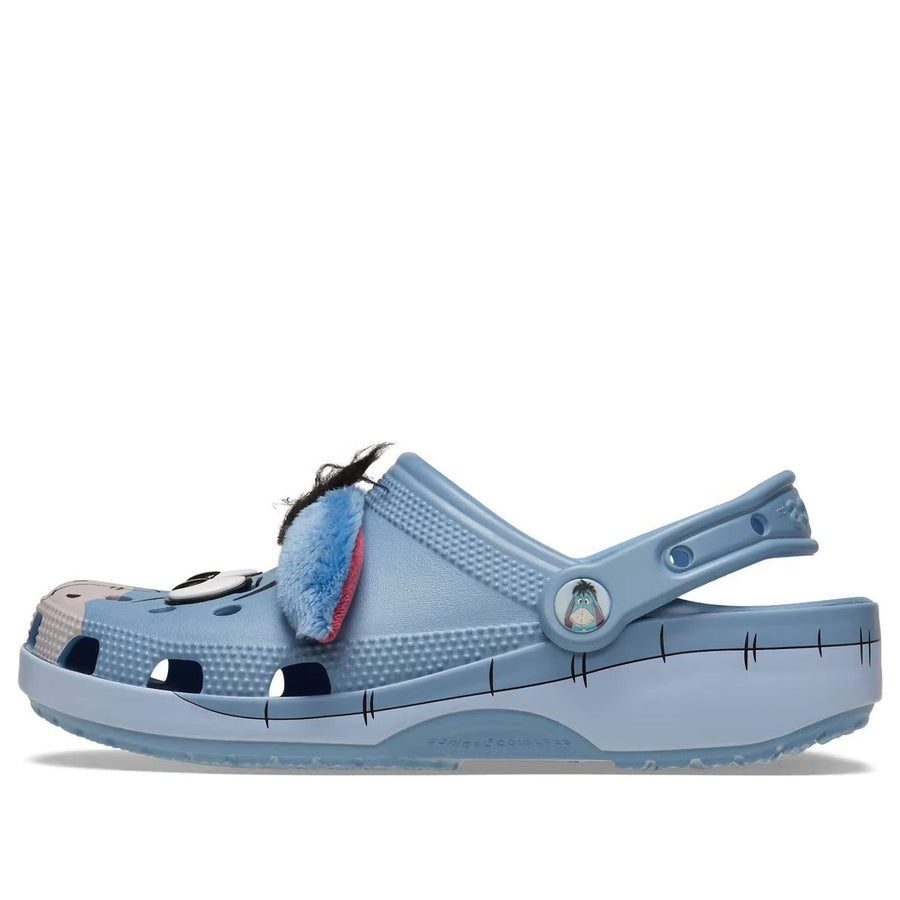 Сандалии Crocs x Disney Winnie the Pooh Classic Clog 'Eeyore', синий
Сандалии Crocs x Disney Winnie the Pooh Classic Clog 'Eeyore', синий