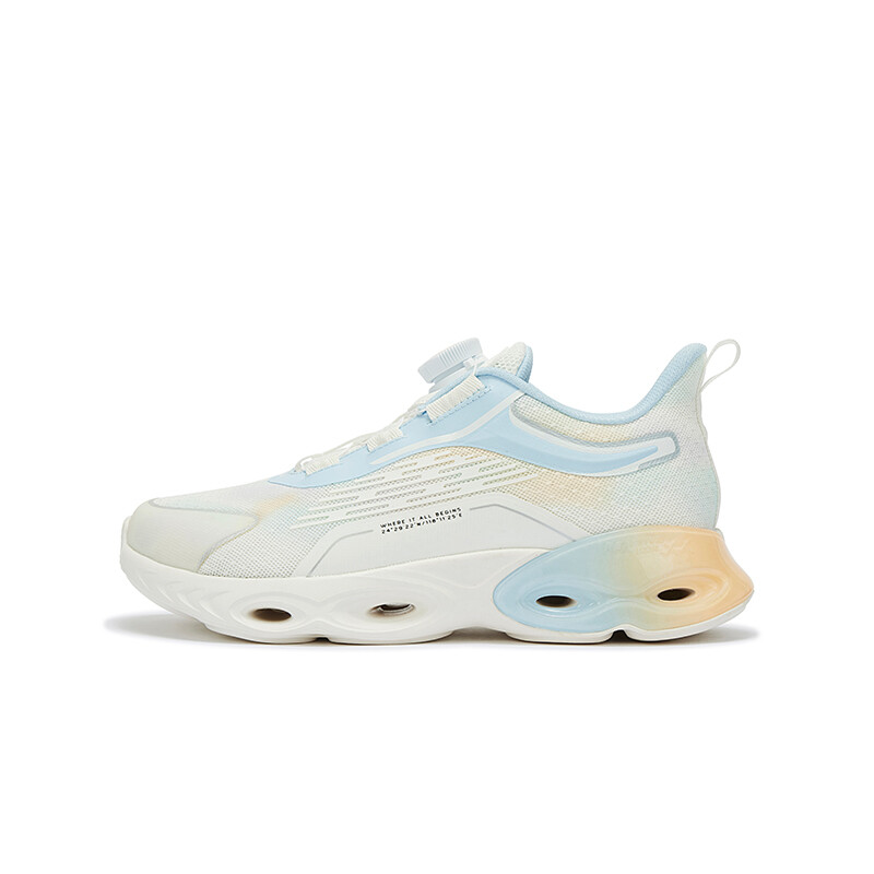 Детские баскетбольные кроссовки GS Mid-top Sail белые/микроволновые синие Xtep, белый
Детские баскетбольные кроссовки GS Mid-top Sail белые/микроволновые синие Xtep, белый