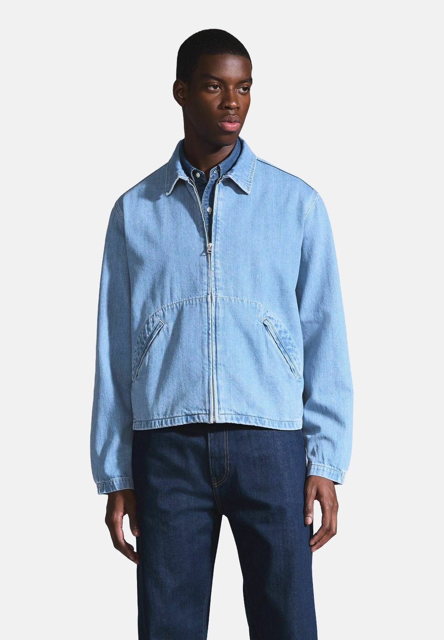 Куртка Levi's Denim jacket, Blue Scout/Blue Denim
Куртка Levi's Denim jacket, Blue Scout/Blue Denim