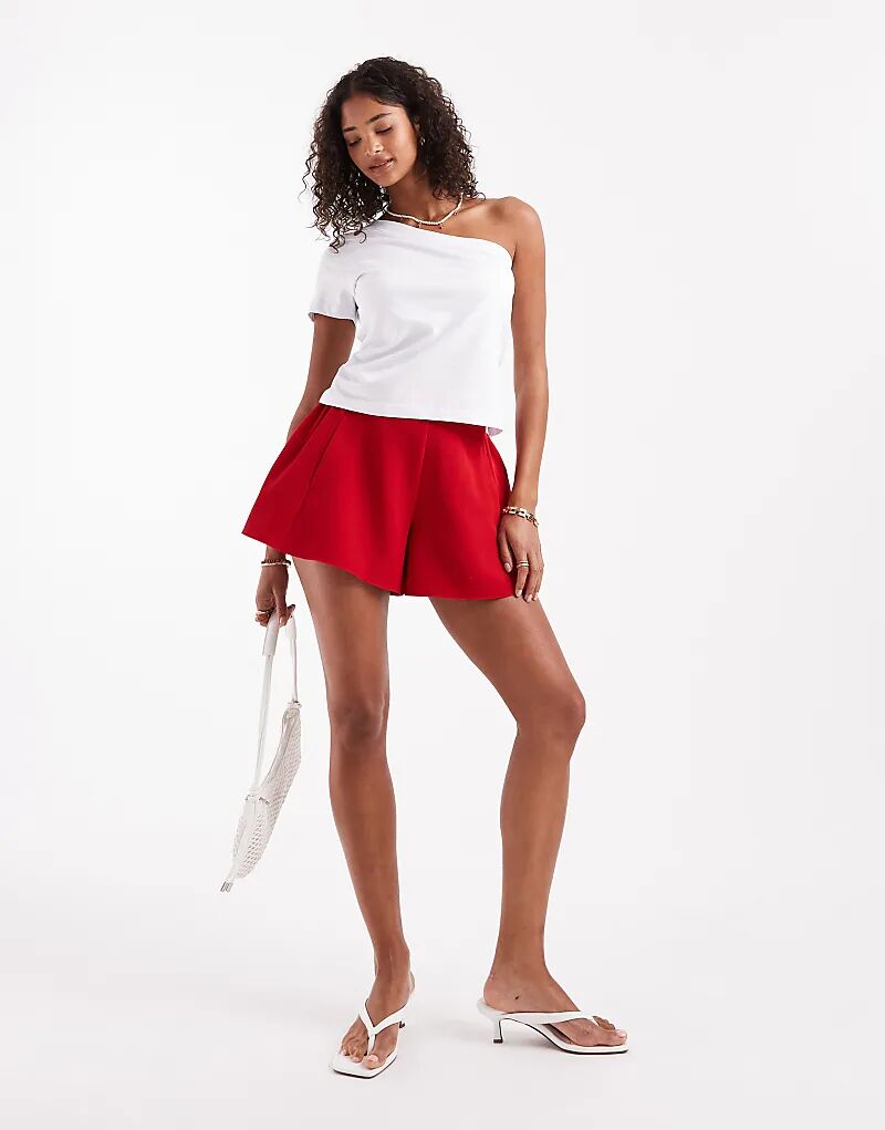 Строгие шорты ASOS DESIGN вишнево-красного цвета
Строгие шорты ASOS DESIGN вишнево-красного цвета