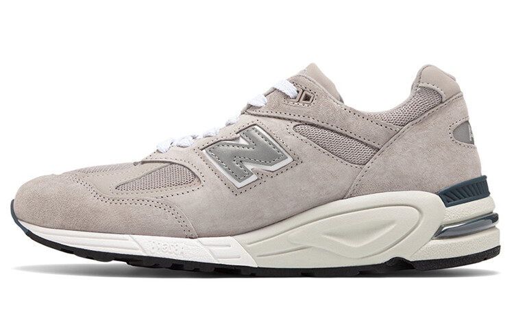 Кроссовки New Balance NB 990 V2 унисекс
Кроссовки New Balance NB 990 V2 унисекс