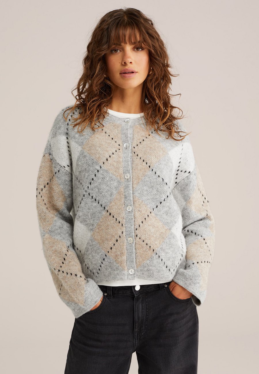 Кардиган WE Fashion Cardigan, Blended Light Grey/Light Grey
Кардиган WE Fashion Cardigan, Blended Light Grey/Light Grey