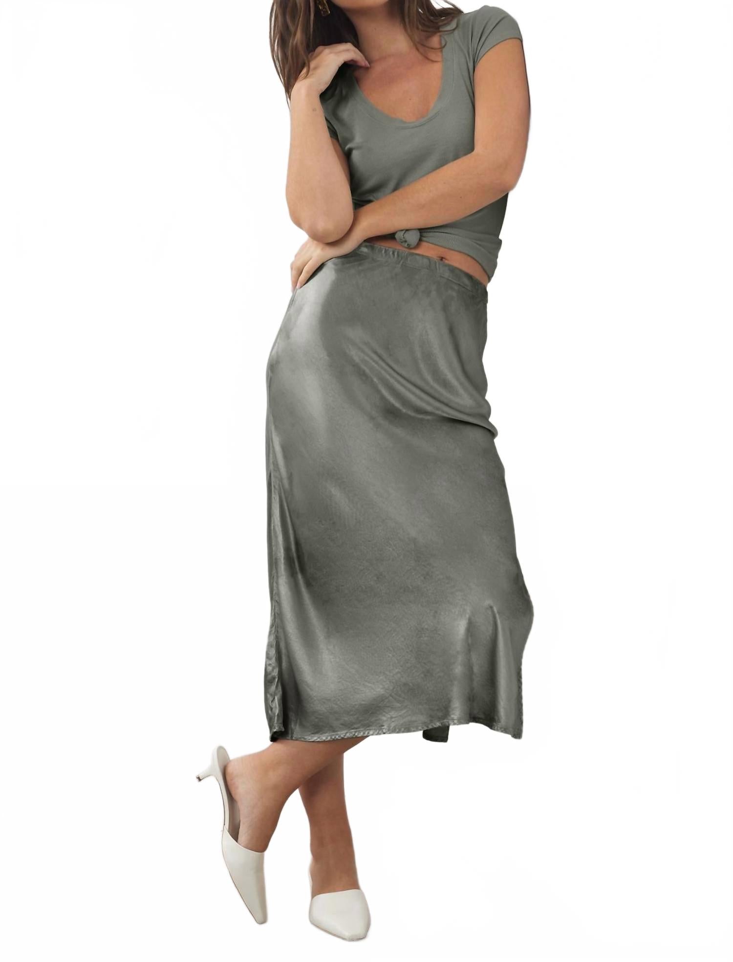 Дорит шелковая юбка-карандаш в оливковом цвете LAmade
Дорит шелковая юбка-карандаш в оливковом цвете LAmade