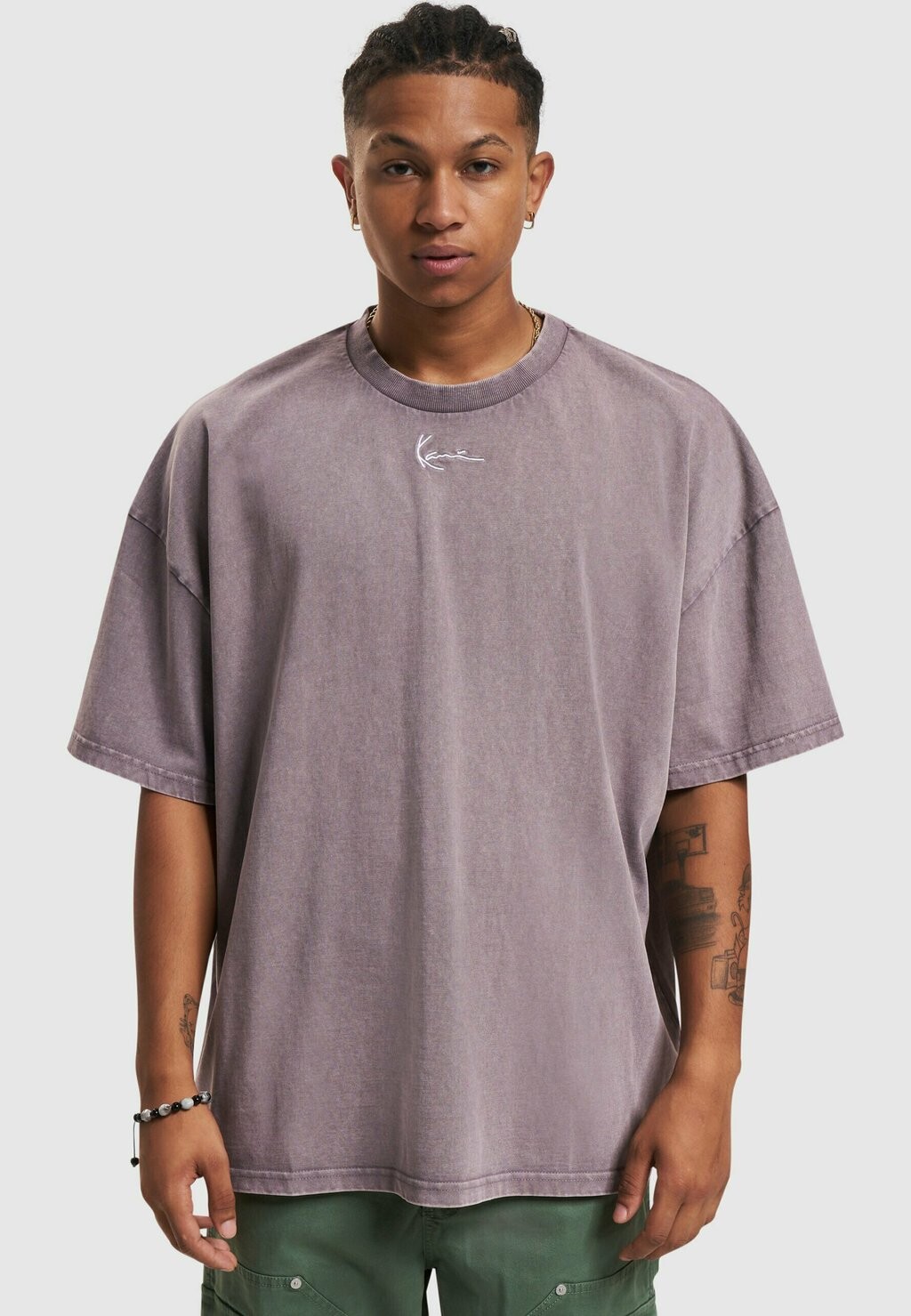 Базовая футболка ФУТБОЛКА SMALL SIGNATURE HEAVY WASHED BOXY Karl Kani, серая, Серый, Базовая футболка ФУТБОЛКА SMALL SIGNATURE HEAVY WASHED BOXY Karl Kani, серая
Базовая футболка ФУТБОЛКА SMALL SIGNATURE HEAVY WASHED BOXY Karl Kani, серая, Серый, Базовая футболка ФУТБОЛКА SMALL SIGNATURE HEAVY WASHED BOXY Karl Kani, серая