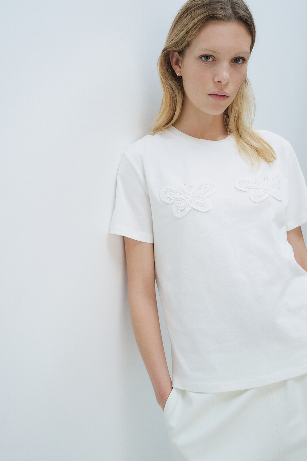 Футболка с мотивом H&M, бежевый
Футболка с мотивом H&M, бежевый