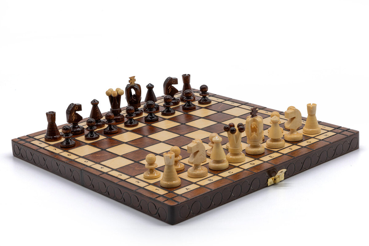 Набор королевских шахмат, средний коричневый, 35 см/шахматы для обучения/производитель Szachy Żurek
Набор королевских шахмат, средний коричневый, 35 см/шахматы для обучения/производитель Szachy Żurek