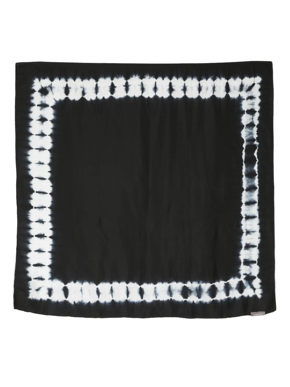 Шелковый платок с абстрактным принтом Suzusan, черный
Шелковый платок с абстрактным принтом Suzusan, черный