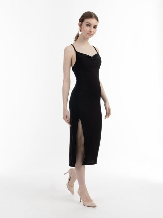 Платье миди с бретелями Mymo, черный
Платье миди с бретелями Mymo, черный