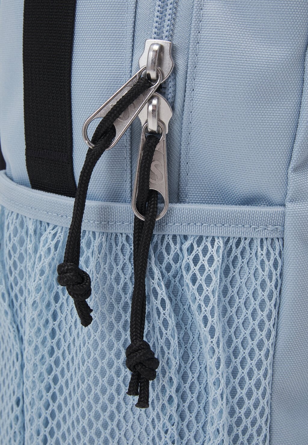 Рюкзак CENTRAL ADAPTIVE PACK UNISEX JanSport, синий
Рюкзак CENTRAL ADAPTIVE PACK UNISEX JanSport, синий