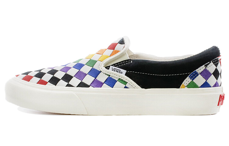 Слипоны Vans Classic Slip-On Vlt Lx Pride
Слипоны Vans Classic Slip-On Vlt Lx Pride