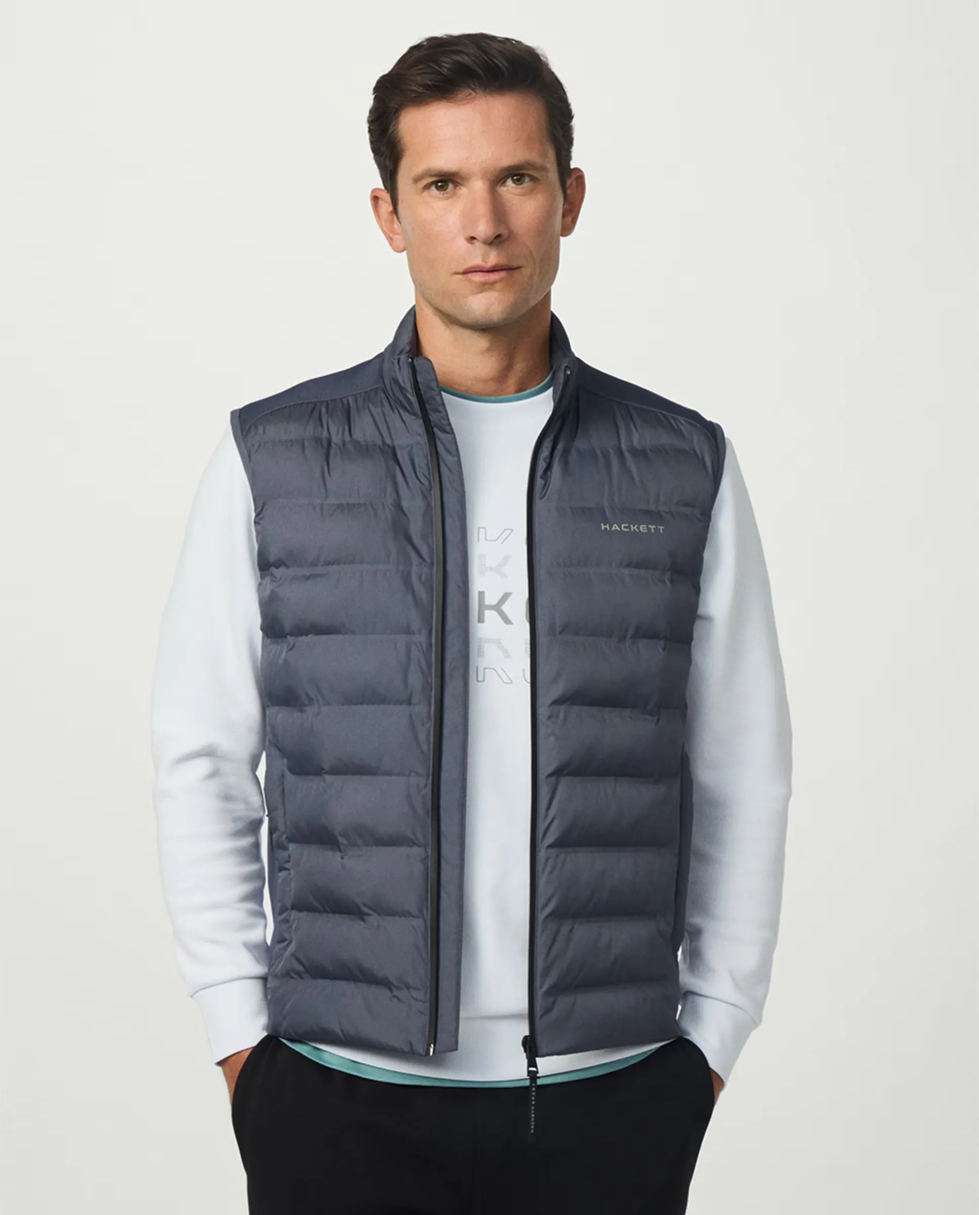 Мужской гибридный жилет на молнии больших размеров Hackett, бежевый
Мужской гибридный жилет на молнии больших размеров Hackett, бежевый