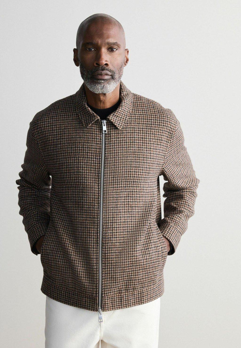 Легкая куртка REGULAR FIT SIGNATURE MOONS DOGTOOTH Next, коричневый
Легкая куртка REGULAR FIT SIGNATURE MOONS DOGTOOTH Next, коричневый