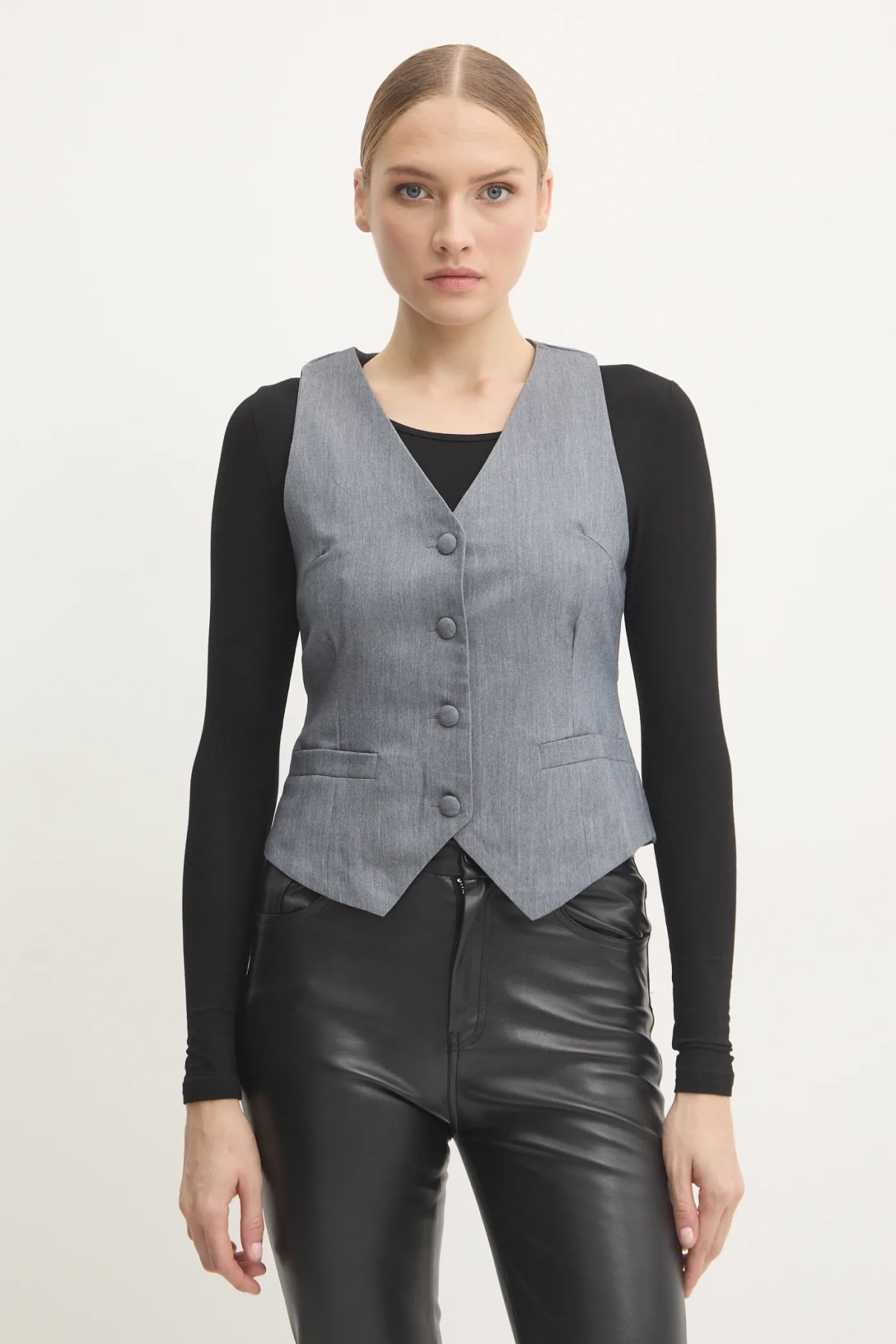 Жилет Answear Lab, серый
Жилет Answear Lab, серый